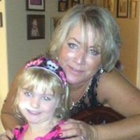Robin Kramer Photo 36