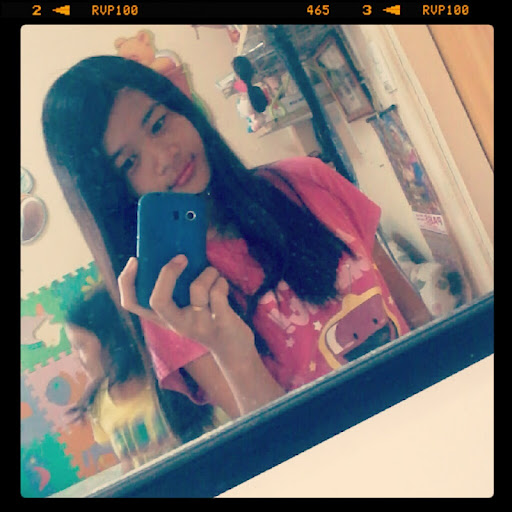 Janine Simpson Photo 7