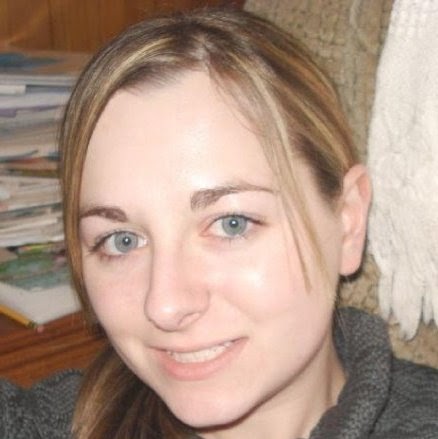 Stephanie Shields Photo 8