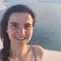 Laura Macedo Photo 28