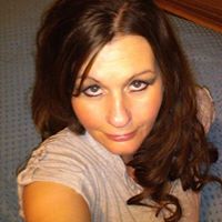 Catherine Sharp Photo 32