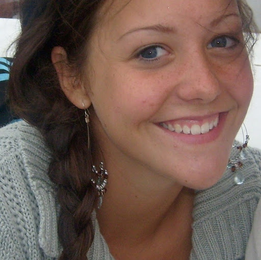 Lauren Davis Photo 52