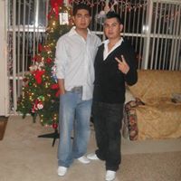 David Alvarado Photo 13