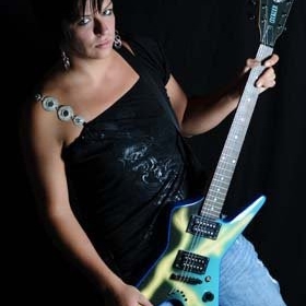 Shannon Stephens Photo 32