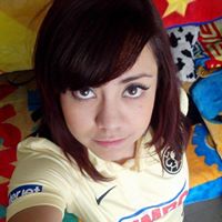 Dayna Hernandez Photo 15