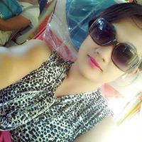 Jacqueline Benitez Photo 20