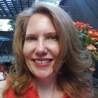 Julie Munro Photo 18