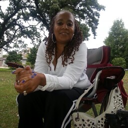 Phyllis Hooper Photo 4