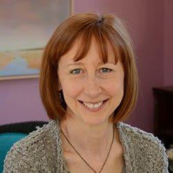Elizabeth Berry Photo 9