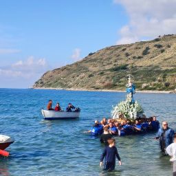 Anna Mancuso Photo 11