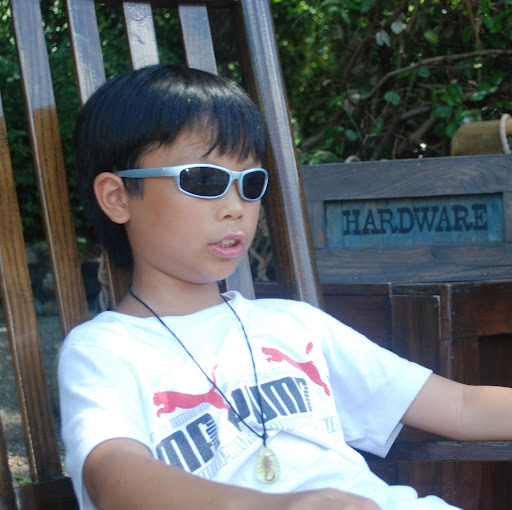 Andrew Moy Photo 14