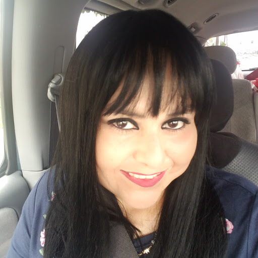 Jennifer Cortez Photo 37