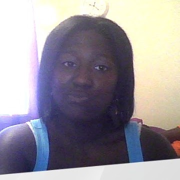 Angela Pugh Photo 33