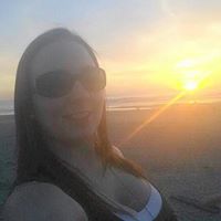 Erin Arnett Photo 13