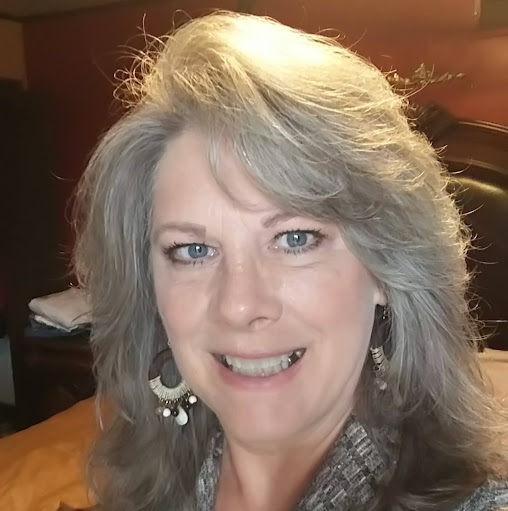 Andrea Miller Photo 21