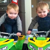 Linda Pratt Photo 38