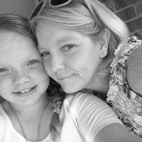 Bobbi Martin Photo 47