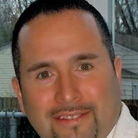 Ismael Roman Photo 9