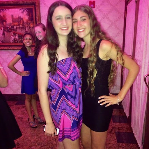 Theresa Regan Photo 32