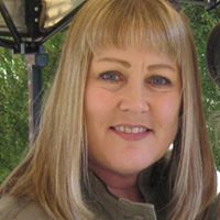 Rebecca Hendrix Photo 16