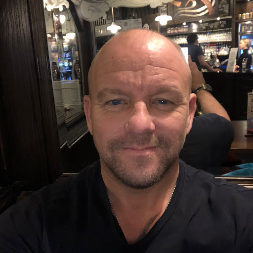 Neil Winter Photo 16