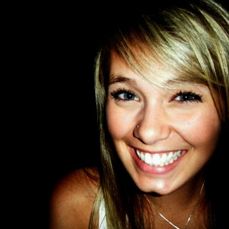 Amber Stark Photo 18