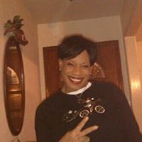 Paula Livingston Photo 17