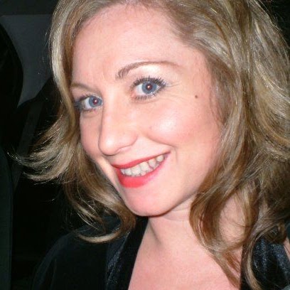 Elizabeth Pollard Photo 45