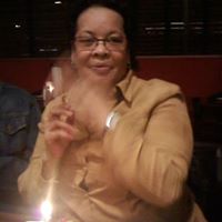 Beverly Hooper Photo 10