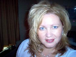 Julie Carr Photo 28