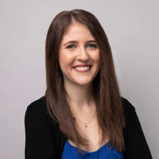 Danielle Davidson Photo 14