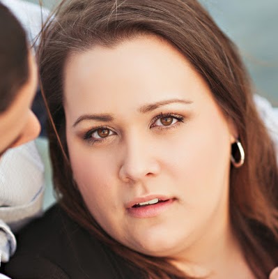 Stephanie Snyder Photo 24