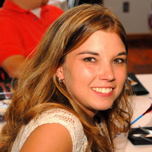 Kristy Fields Photo 37