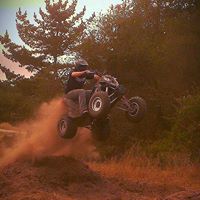 Tyler Hampton Photo 13