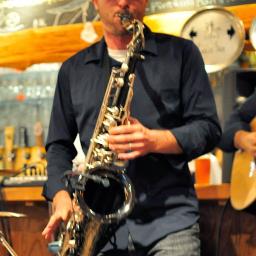 Chris Kozak Photo 29