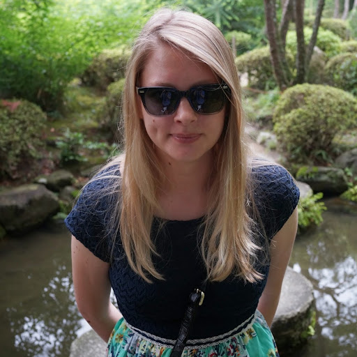 Stephanie Rutherford Photo 27