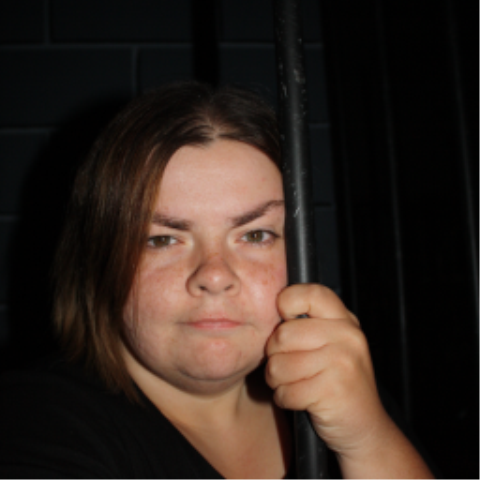 Elizabeth Brewer Photo 8