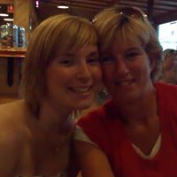 Belinda Perkins Photo 15