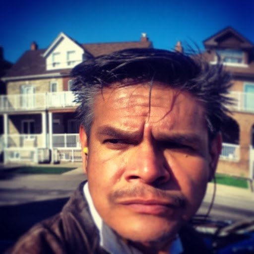 Darren Taylor Photo 34