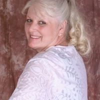 Kathleen Adkins Photo 26