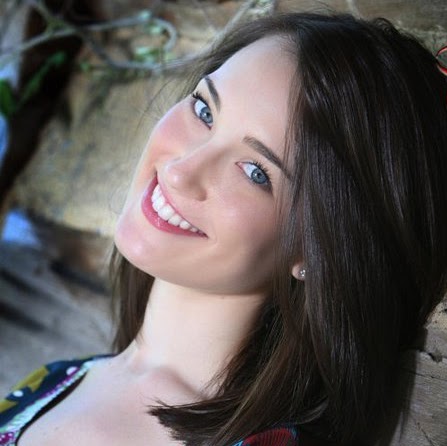 Sarah Stockman Photo 7