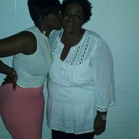 Tracey Berger Photo 16