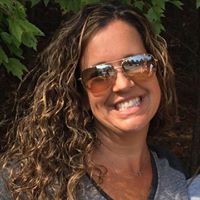 Carla Roberts Photo 17