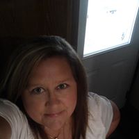 Michelle Gillis Photo 30