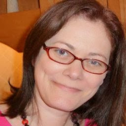 Laura Phillips Photo 52