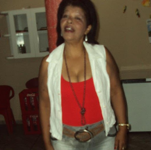 Cristina Soares Photo 21