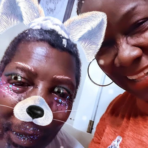 Debra Wells Photo 11