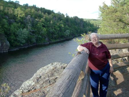 Cheryl Reeder Photo 15