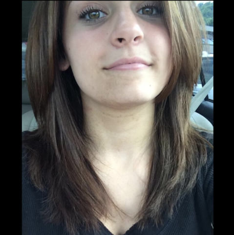 Lindsay Hendricks Photo 4