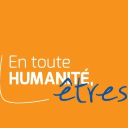 Julie Paquette Photo 7